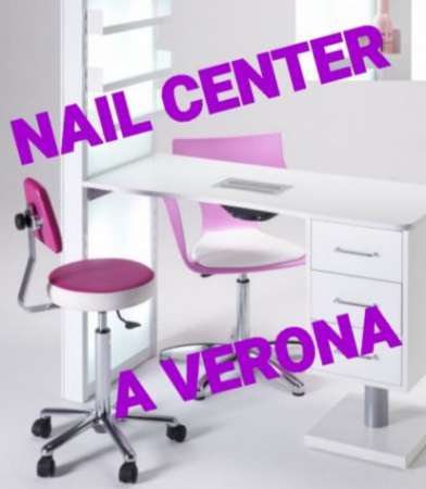 Foto Affittasi nail  center x 2 onicotecniche a Verona... ultimo posto libero