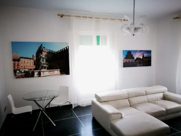 Foto Appartamento di 130 metri quadri arredato a Castel San Pietro Terme
