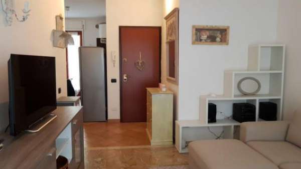 Foto Appartamento di 70 m con 2 locali in affitto a Varese
