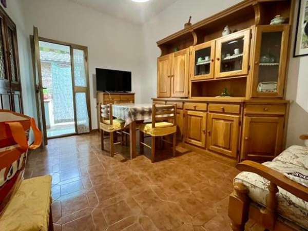 Foto Appartamento in affitto a Asciano 58 mq  Rif: 1290652