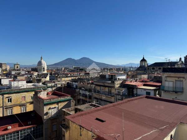 Foto Appartamento in affitto a Napoli