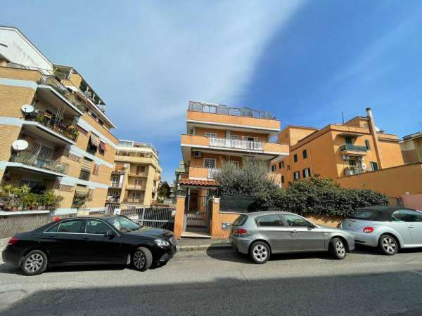 Foto Appartamento in Affitto a Roma marcello provenzale