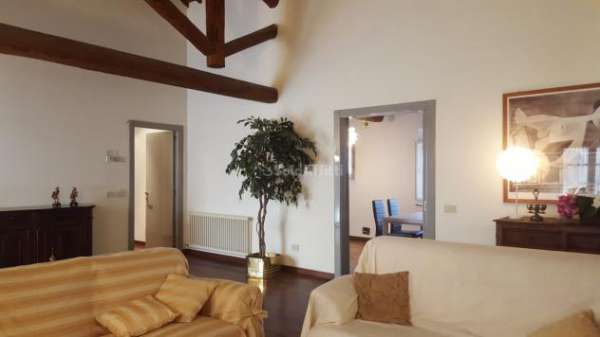 Foto Appartamento in affitto a Siena, Monteliscai