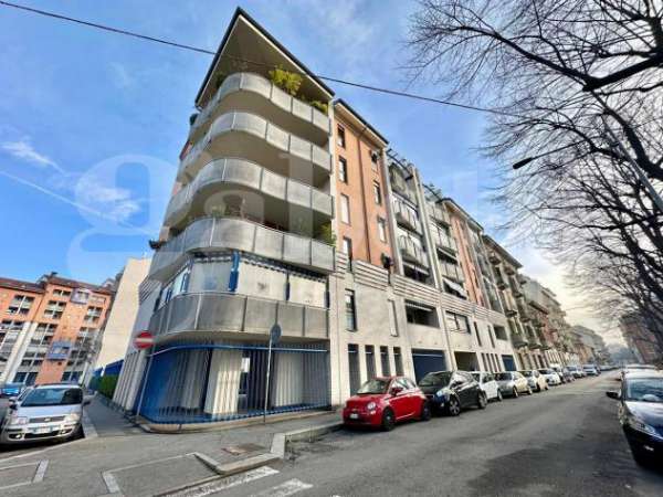 Foto Appartamento in affitto a Torino - 3 locali 79mq