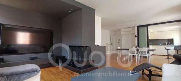 Foto Appartamento in affitto a Udine - 5 locali 120mq