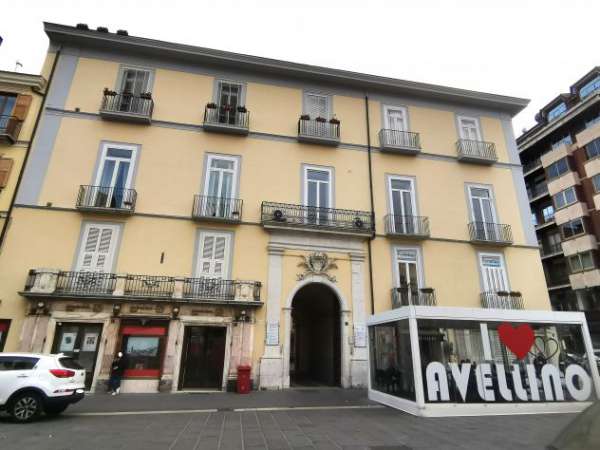 Foto APPARTAMENTO RISTRUTTURATO CON ESCLUSIVO TERRAZZO IN CENTRO CITTA