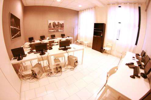 Foto Call center pronto con 10 linee flat all inclusive euro 549