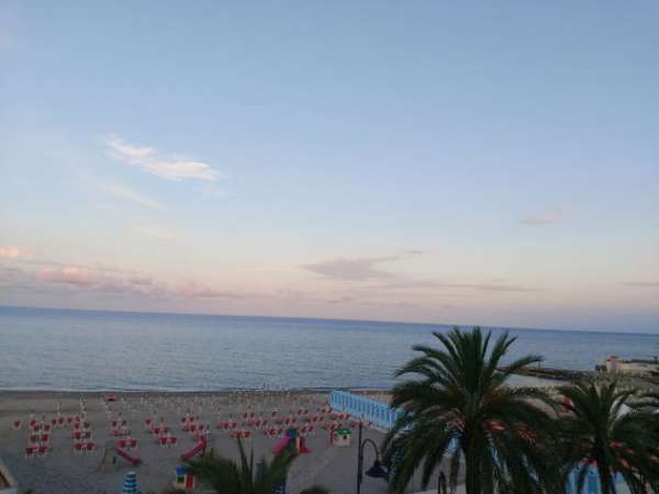 Foto Camera in appartamento vista mare Albenga