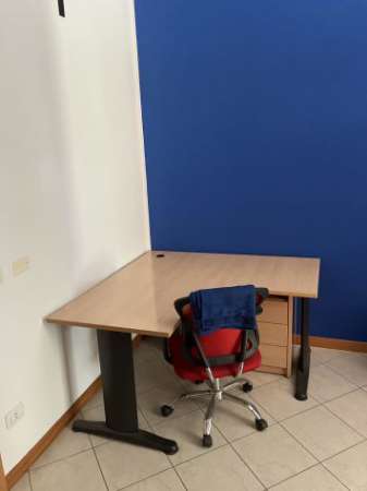 Foto Condivisione Spazi Ufficio / Postazioni Coworking