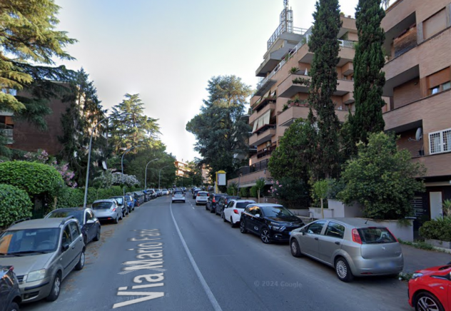 Foto FARNESINA BILOCALE CON TERRAZZO