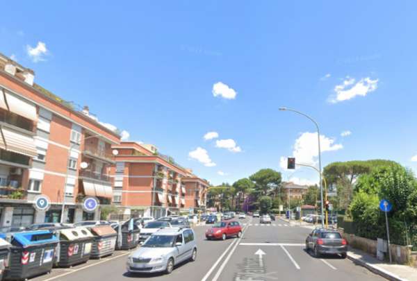 Foto NUOVO SALARIO AMPIO BILOCALE CON BALCONE