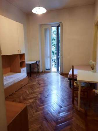 Foto STANZA IN VIA BAVENO : 280 euro tutto incluso