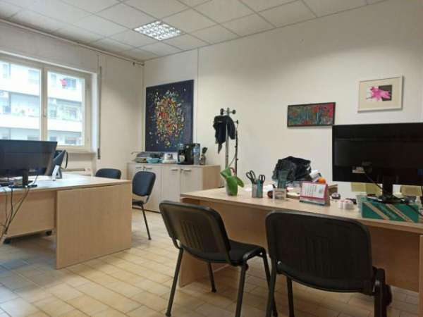 Foto Ufficio in affitto a Oristano - 80mq