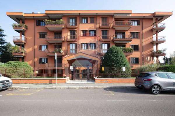 Foto Ufficio in affitto a San Vittore Olona - 2 locali 109mq